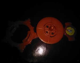 Beyblade - Kelloggs - Red hand spun spinning top with orange Bitbeast - Cereal box toy - Japanese Anime memorabilia - Prelovedbargains