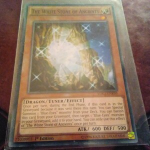 The White Stone Of Ancients - LDK2-ENK05 - 1st Edition - コレクター向けトレーディングカード - Treasurentreats Prelovedbargains boutique