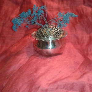 Solid sterling silver Zambian dried flower potpourri holder air freshener ethnic African precious metal handmade hammered home decorative