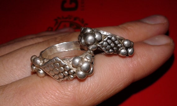 Choose your ring or buy both matching Arabic Isla… - image 8