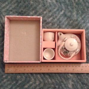 Japanese crackled glaze porcelain ceramic hand detailed teapot and two teacups , boxed set , novelty oriental miniature collectible gift