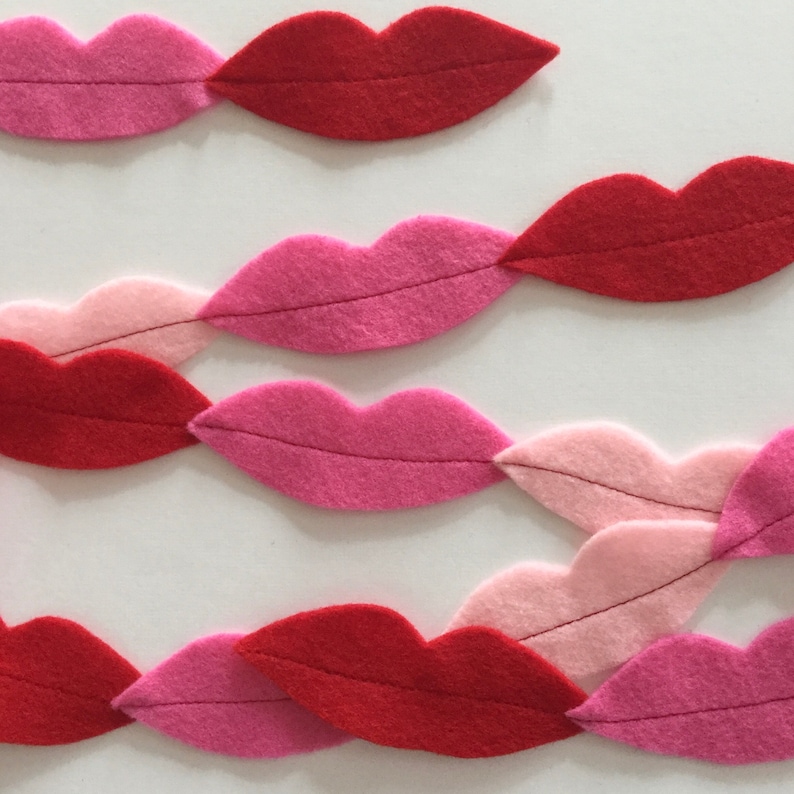 Valentine decor Hot pink red and light pink felt lips banner party decor photo prop 7 feet long Felt hot lips garland