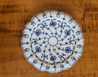 Antieke T Lion Mark Duitse blauw-witte porseleinen kookplaathouder