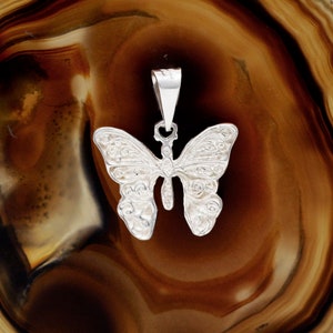 Donna sheridan shop butterfly necklace