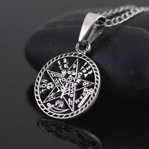 Pentagram Necklace, Sterling Silver Pentagram Necklace, Small Pentacle Necklace, Pentagram Pendant, Wicca, Silver Tetragrammaton