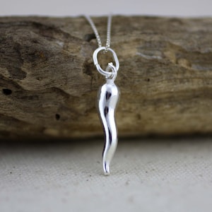 Sterling Silver Horn Necklace, Silver Cornucopia Necklace, Sterling Silver Horn Pendant, Minimalist Silver Necklace,