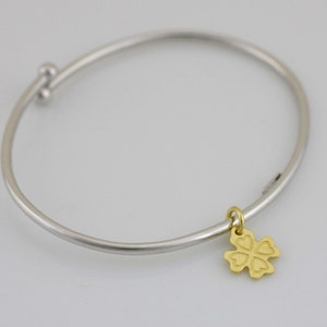 Sterling Silver Dangle Clover  Bracelet, Silver Two Color clover Bracelet, Silver Leaf Bracelet, Modern Bracelet, Clover Bracelet, Valentine