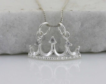 Sterling Silver Crown Necklace, Quinceañera Necklace, Silver Crown Charm with Cz, Brides necklace, Princess Necklace, Valentine's Day