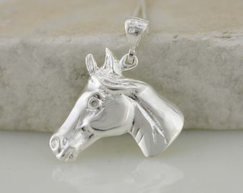 Collar de caballo de plata esterlina, collar de cabeza de caballo de plata esterlina, colgante de caballo, caballo de plata, joyería de animales,