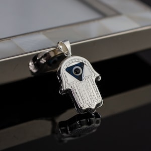 Sterling Silver Hamsa Necklace, Hand of Fatima Jewelry, Silver Hand Necklace, Kabbalah Jewelry, Evil Eye Charm, Protective Charm