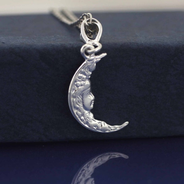 Silver Moon Necklace, Sterling Silver Moon Necklace, Crescent Moon Necklace, Silver Moon Face Silver Necklace, moon with face Necklace,