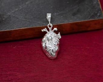 Silver Realistic Heart Necklace, Silver Anatomical Heart Necklace, Silver Heart Necklace, Real Heart Pendant, Heart Organ Silver Pendant