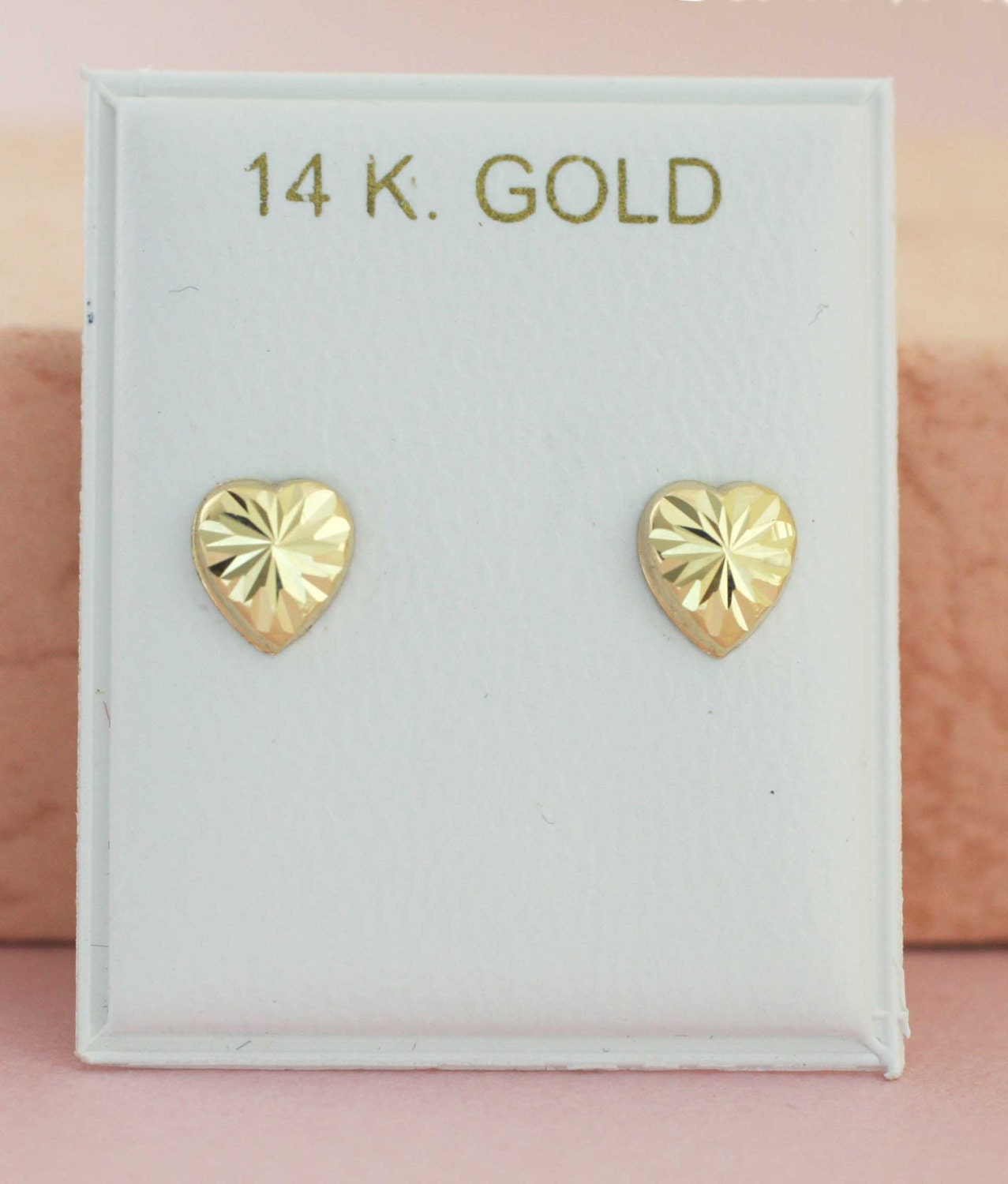 Single Heart Clasp Earring 14K main image 0
