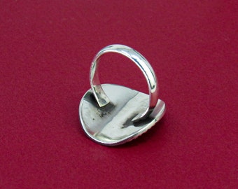 Gouden knoopring met knop - Sellink juwelier Gouden knoopring met knop - Sellink juwelier
