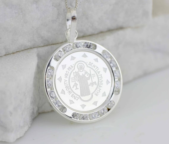 81stgeneration Collana con Croce di San Benedetto in Argento Sterling 925, 18 Pollici | Ciondolo con Medaglia di Santo in Argento Massiccio | Collane Religiose per Donne o Uomini