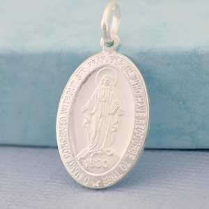 The Miraculous Medal,  Sterling Silver Mary Pendant, Holy  Mary Pendant, Silver Medal, Silver Religious Medal, La Virgen Milagrosa, Medalla