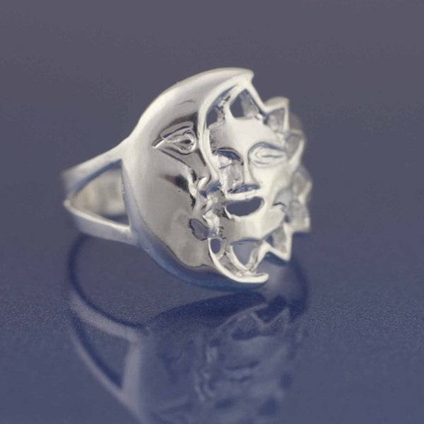 Silver Eclipse Ring, Sterling Silver Eclipse Ring,  Sterling Silver Sun and Moon Ring,Silver Sun Ring, Silver Moon Ring, Celestial Ring