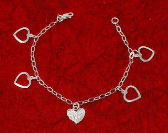 Bracelet aile d'ange en argent sterling avec coeurs, bracelet à breloques coeurs en argent, bracelet aile en argent, bijoux bohèmes, bijoux d'ange