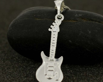 Sterling Silver Electric Guitar Necklace, Silver Guitar Necklace, Silver Musical Instrument Necklace, Silver Rock Star Necklace , Guitarra