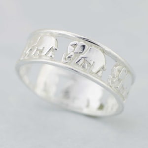 Elephant Band Solid 925 Sterling Silver, Sterling silver elephant ring, silver walking elephant ring, Elephant Ring, Good Luck Ring
