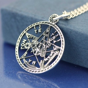 Pentagram Necklace, Sterling Silver Pentagram Necklace, Medium Pentacle Necklace, Pentagram Pendant, Wicca, Silver Tetragrammaton