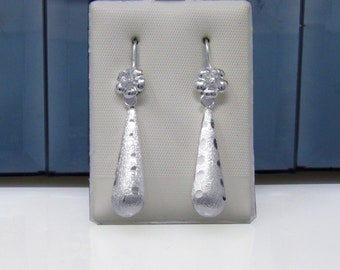 Silver Drop Earrings, Silver Tear Drop Earrings, Silver Teardrop Earrings, Silver Dangle Earrings, Bridesmaid Gifts, mothers Day Gift