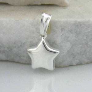 Sterling Silver Star Pendent, Star Necklace, Star Pendent, Celestial Charm, Dije Estrella, Estrella en Plata,Valentine Gift, New Born Gift
