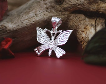 Fjärilshalsband, Fjärilshalsband i sterlingsilver, Enfärgad fjäril i silver, Fjärilshänge i silver, Djurhalsband, Boho-halsband