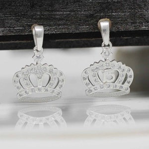 Sterling Silver Crown Necklace, Quinceañera Necklace, Silver Crown Charm with Cz, Brides necklace, Princess Necklace, Silver Royal Crown