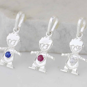 Collar de niño pequeño de plata de ley, colgante de niño de plata, encanto de niño, niño de plata, encanto de niño con piedra, día de la madre, regalo para ella