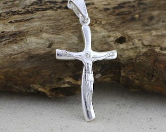 Colar de cruz de prata, colar de cruz ondulada de prata esterlina, pingente de cruz de crucifixo, colar de cruz de prata maciça, colar de crucifixo moderno