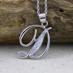 Colar com letra D, colar com inicial de prata esterlina, colar com inicial de prata com pedras CZ, letra CZ com inicial D, colar com inicial da letra A