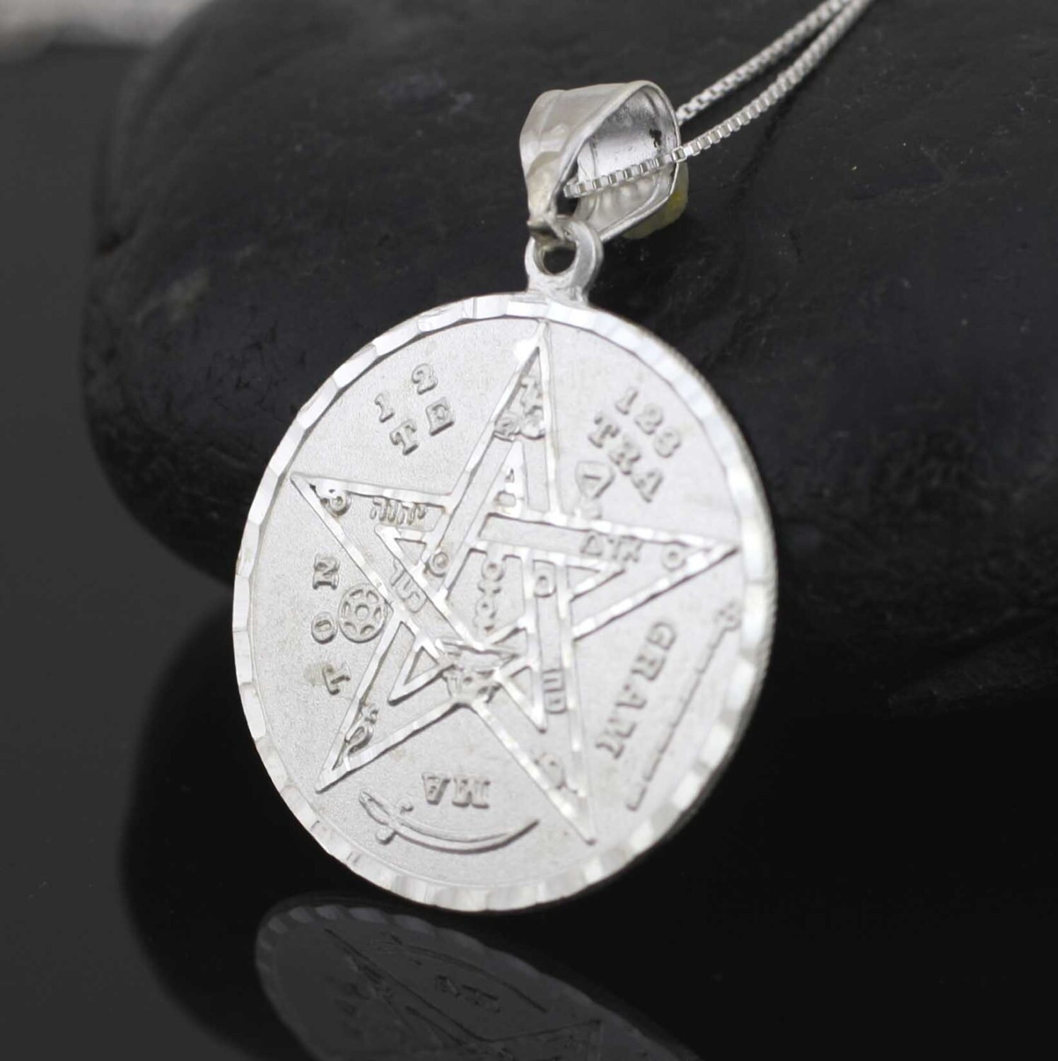 Tetragrammaton Necklace Silver 