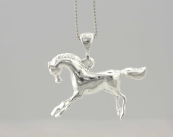Silver Horse, Sterling Silver Horse Necklace, Horse Pendant, Horse Charm, 925 Solid Sterling Silver Horse, Animal jewelry