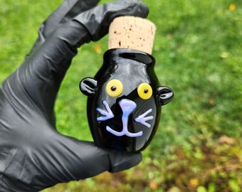 Black Cat Face Glass Jar – Hand Blown Glass Storage Jar with Cork Lid, Halloween Cat Decor, Spooky Cute Feline Glass Art