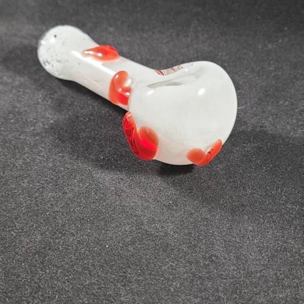 Heart Pipe / Glass Smoking Bowl / White Frit / Red Hearts / Love