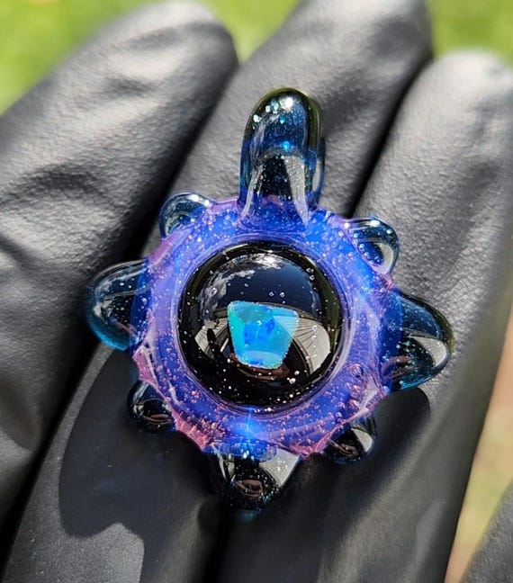 宇宙ガラス ネックレス クロス・箱付き 新品』＋α プラスアルファ
