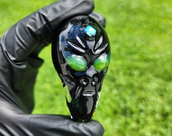 Alien Head Pipe / Galaxy Black Glass / Alien Glass / Space Galaxy / UFO / Ancient Aliens / Smoking Bowl