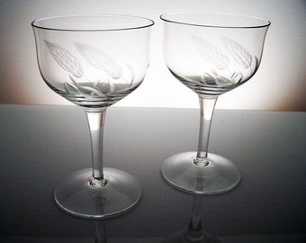 2 Cut Wheat Wine Glasses - "Danube" by Toscany - 7 Ounce Rhine Wine Glass - Detailed Cut Wheat Heads and Leaves - Made in Romania