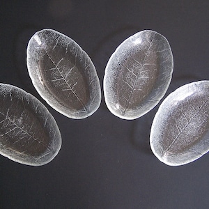 Arcoroc Aspen Leaf Small Plates (Set of 4): Clear Glass Salad Appetizer Serving Plates
