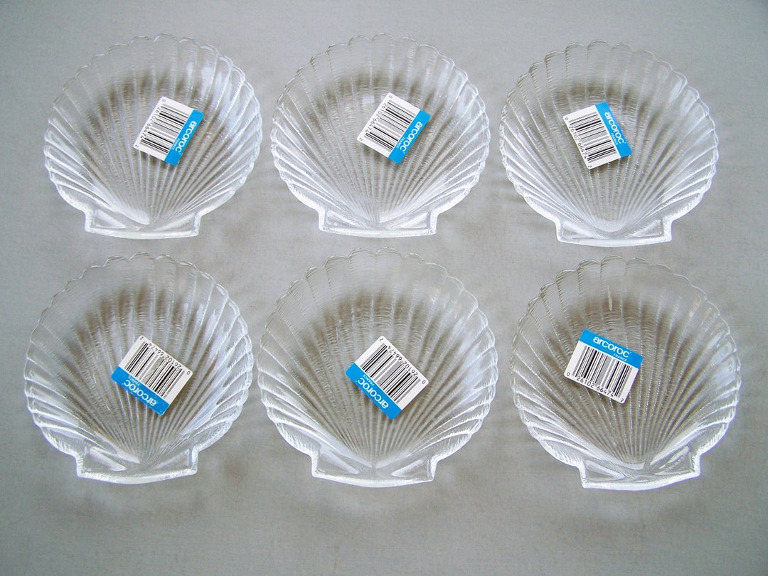 6 Shell Shaped Glass Appetizer Plates Arcoroc Coquillage Pattern Clear