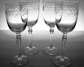 Fostoria Holly Clear Water Glasses (Set of 4) - 11 Ounce Mid Century Barware