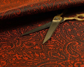 Tessuto per tappezzeria e tende in ciniglia leggera con motivo damascato reale, colore rosso.