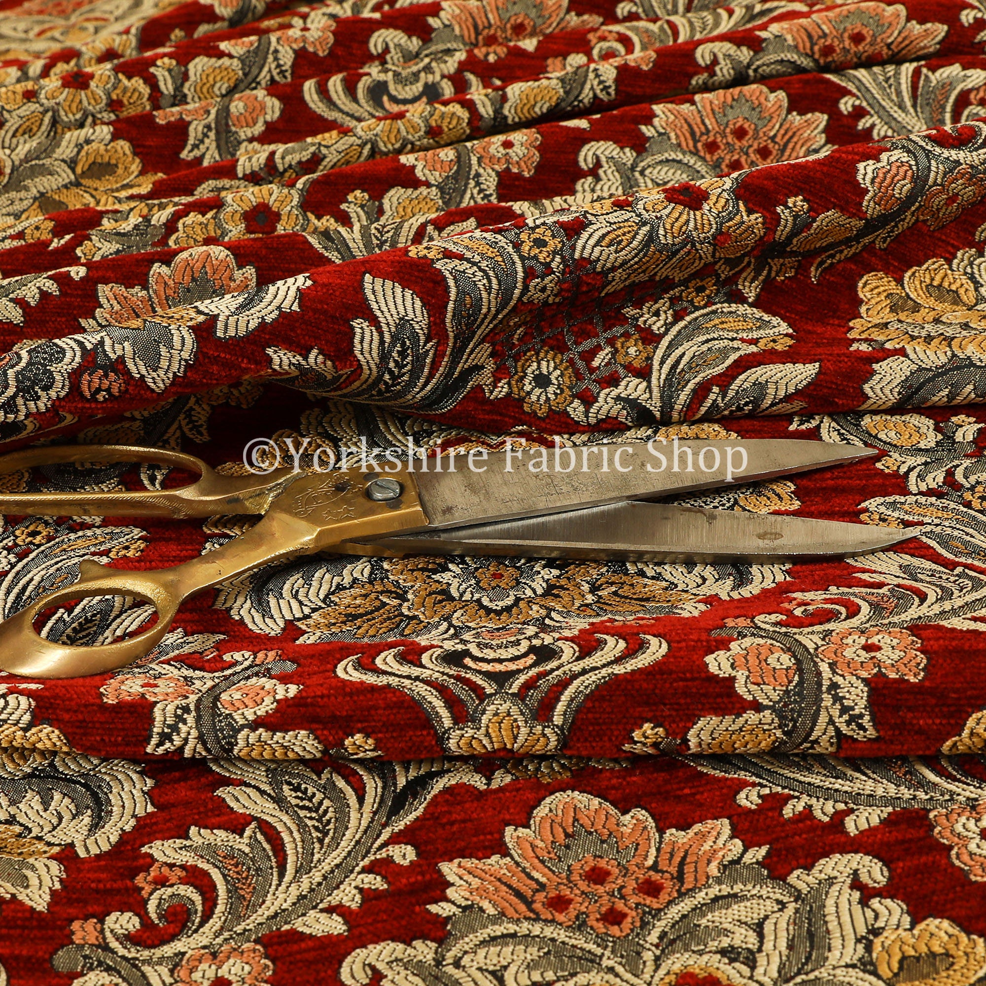 Rich Detail Damask Exotic Red Floral Pattern Upholstery Furnishing Fabric