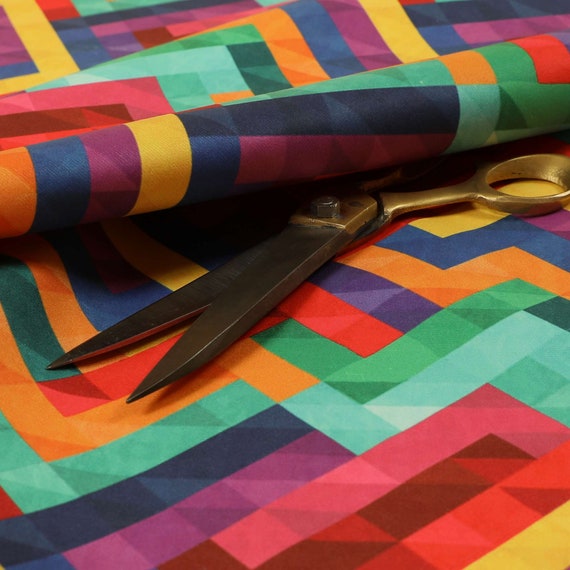 Colourful Geometric Chevron Lock Pattern Velour Velvet Print Upholstery  Fabric Sold By The 1 Metre Length Fabric -  Portugal