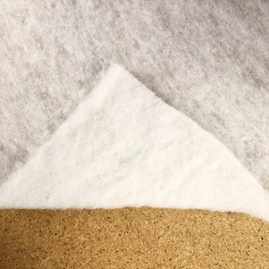 135GM Upholstery Polyester Wadding Dacron Quilting Batting - 27" / 68cm Wide - Sold By The 1 Metre image 5