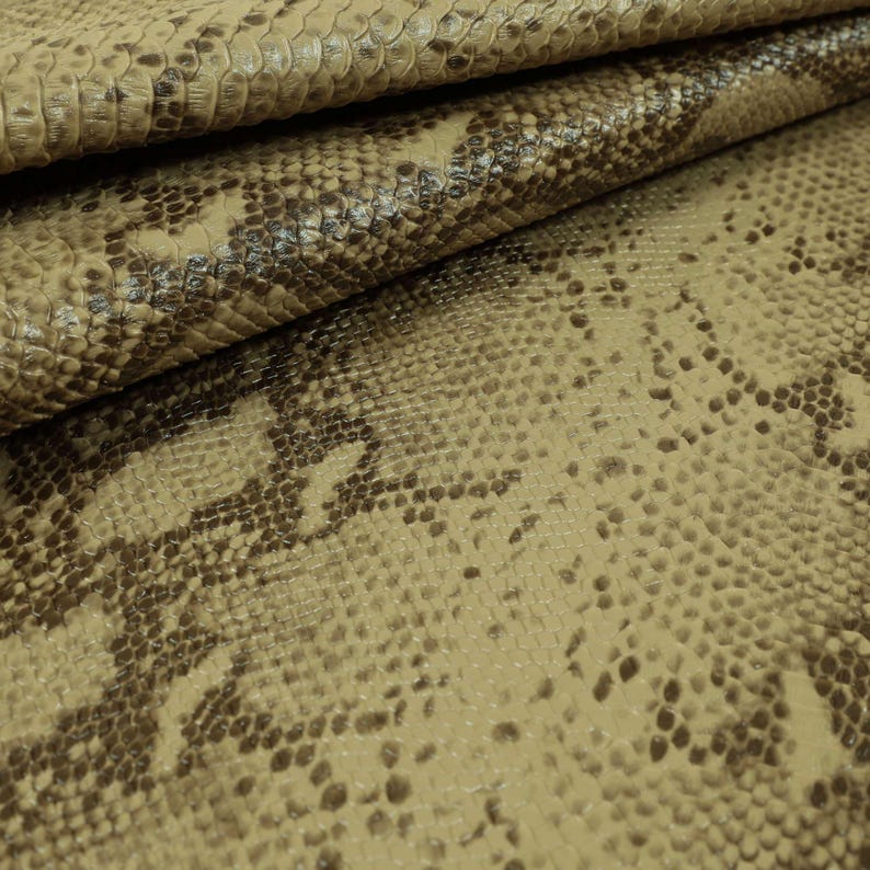 Snakeskin Vinyl Faux Leather Upholstery Fabric For Furniture, Sofas, Vehicle Trimmings & Accessories Hard Wearing Animal Print Vinyl image 10