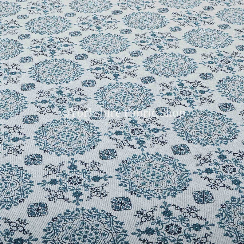 Quality Soft Woven White Blue Colour Medallion Geomteric Pattern Chenille Upholstery Fabric Textiles For Sofa /& Curtains Sold By The Metre