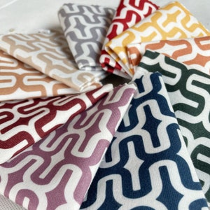 Modern Maze Low Pile Velvet Upholstery Fabric For Curtains, Cushions, Interior Design Hard Wearing Polyester Printed Velvet Fabric Per Metre
