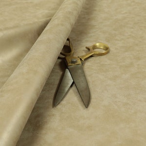 Wunderschönes weiches Strukturiertes Semi Faux Wildleder Polsterstoff Platin Gold